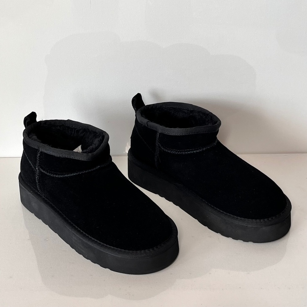 Lamo Ellie Water Resistant Suede Platform Boots